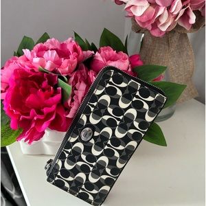 Coach zip closure wallet